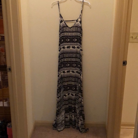 La Hearts Dresses & Skirts - B&W Elephant Maxi Dress